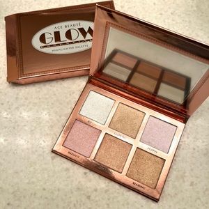 Ace Beaute Glow Highlighter Palette